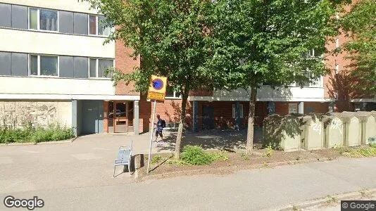 Lägenheter att hyra i Huddinge - Bild från Google Street View