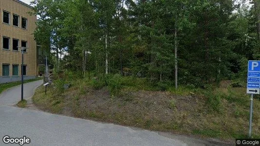 Lägenheter att hyra i Huddinge - Bild från Google Street View
