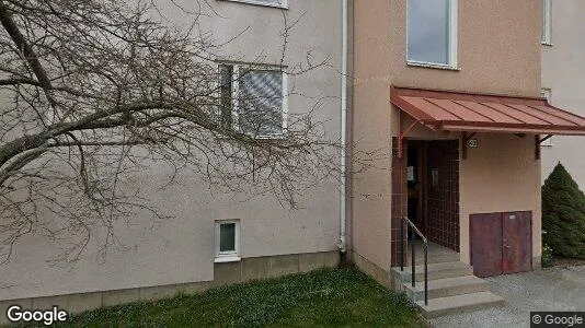 Lägenheter att hyra i Huddinge - Bild från Google Street View