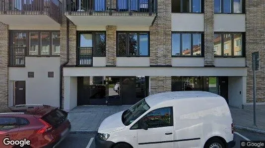 Lägenheter att hyra i Huddinge - Bild från Google Street View