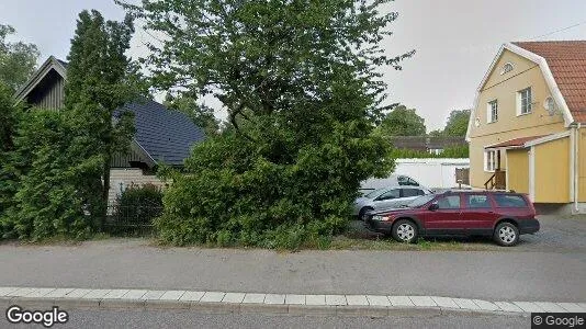 Lägenheter att hyra i Huddinge - Bild från Google Street View